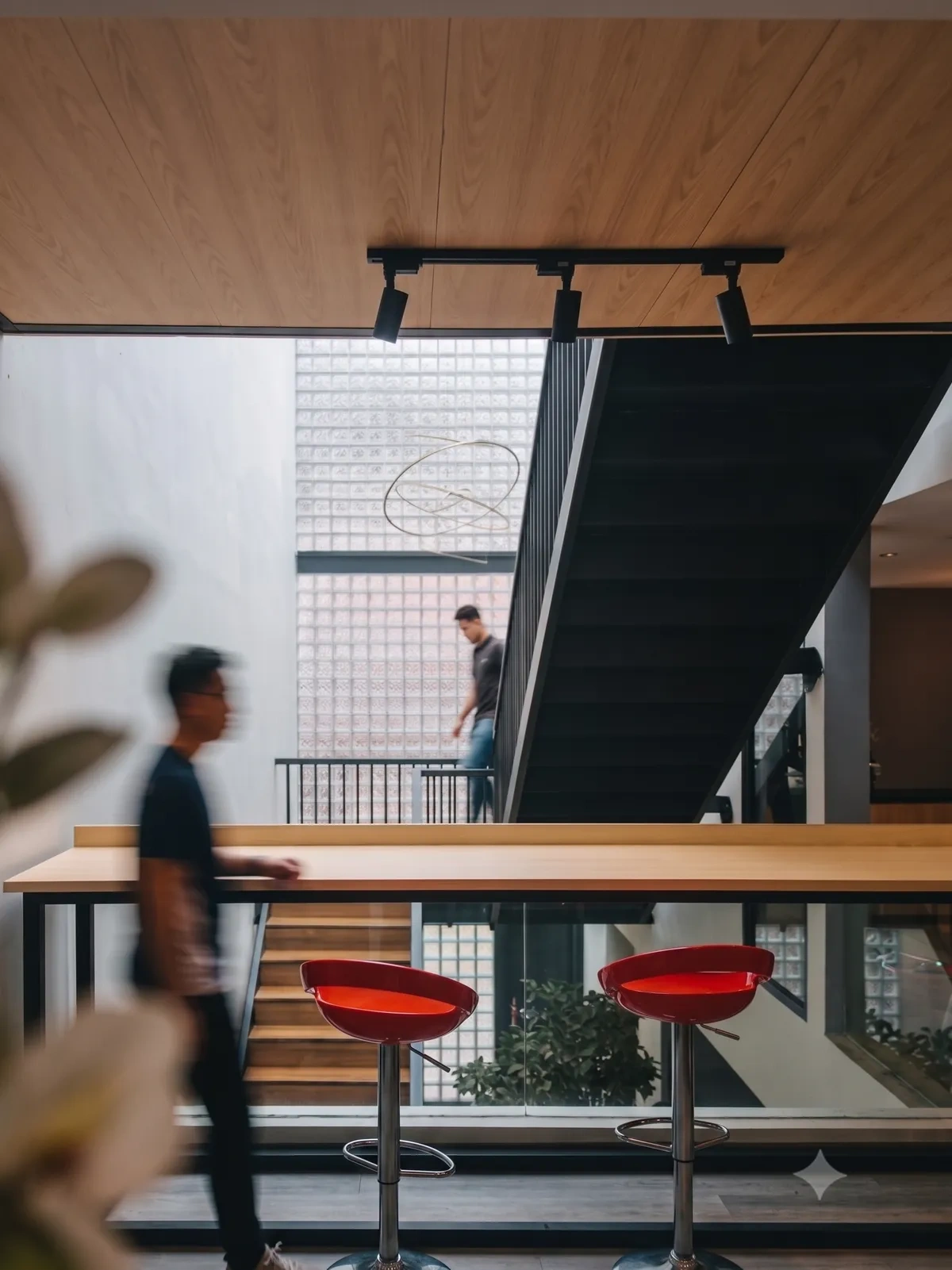 AIA Insurance Lifestyle Office - Masterful Lighting - View 8