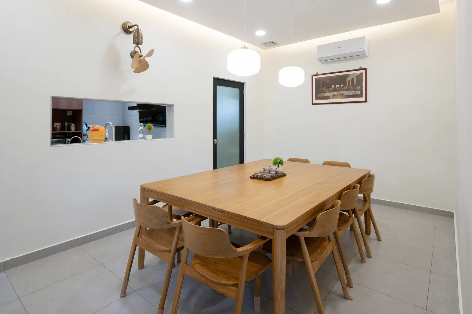 Seri Austin Corner Terrace