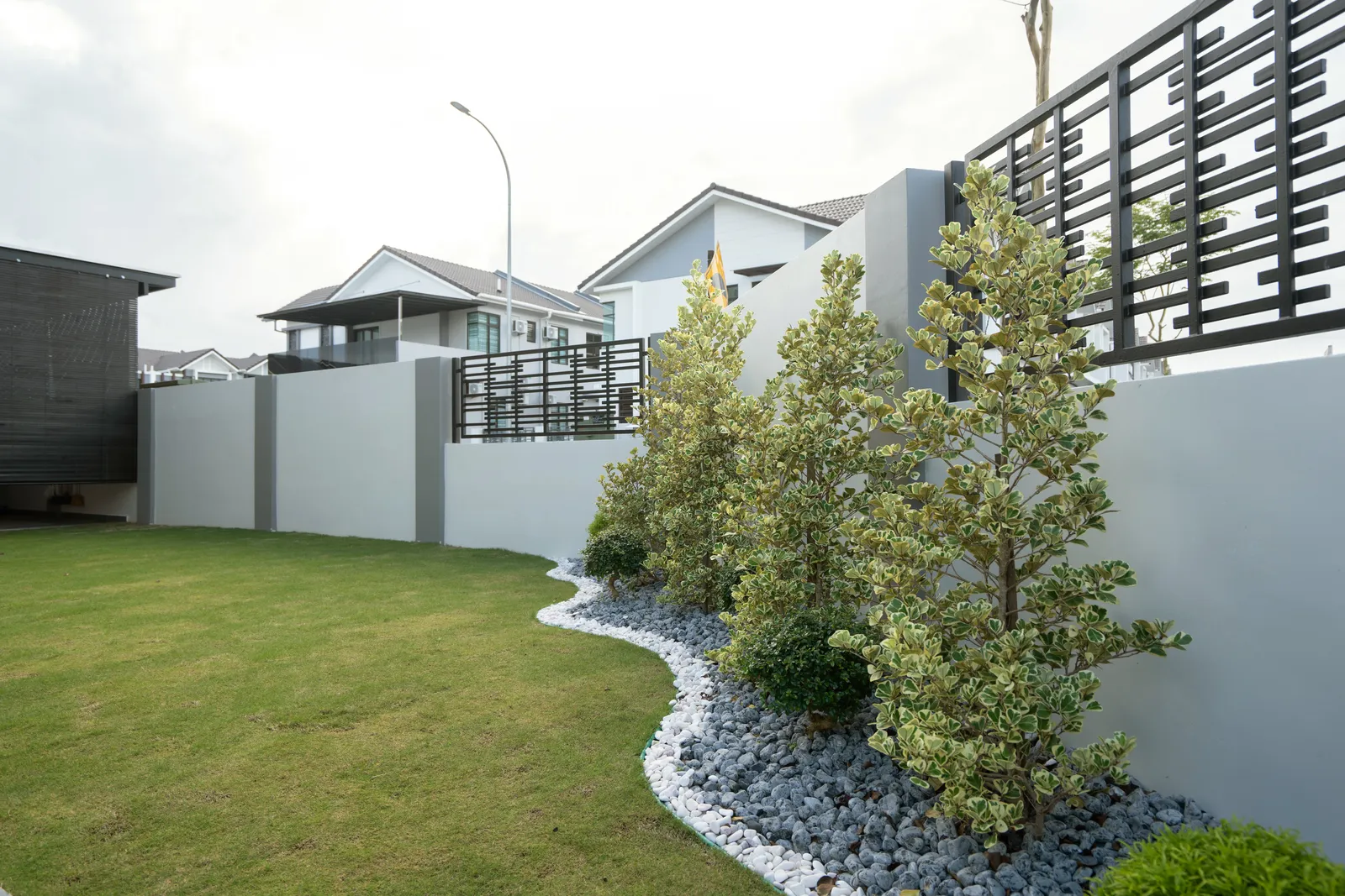 Seri Austin Corner Terrace