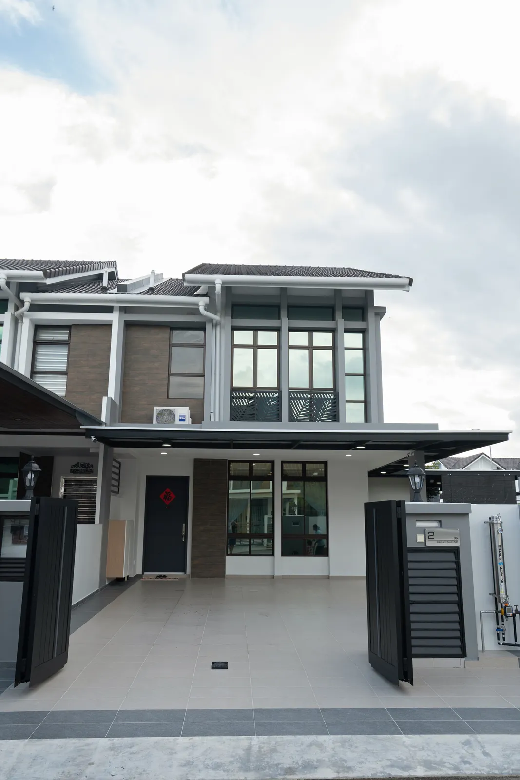 Seri Austin Corner Terrace